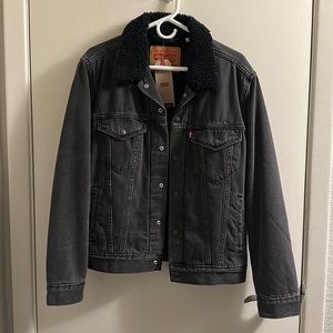 Levi’s Men’s S Sherpa Lined Denim Jacket
